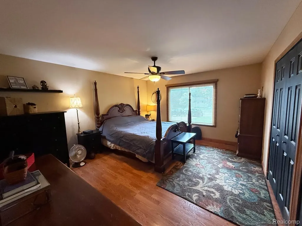 8819 Woodshire Drive White Lake Charter Township MI 48386