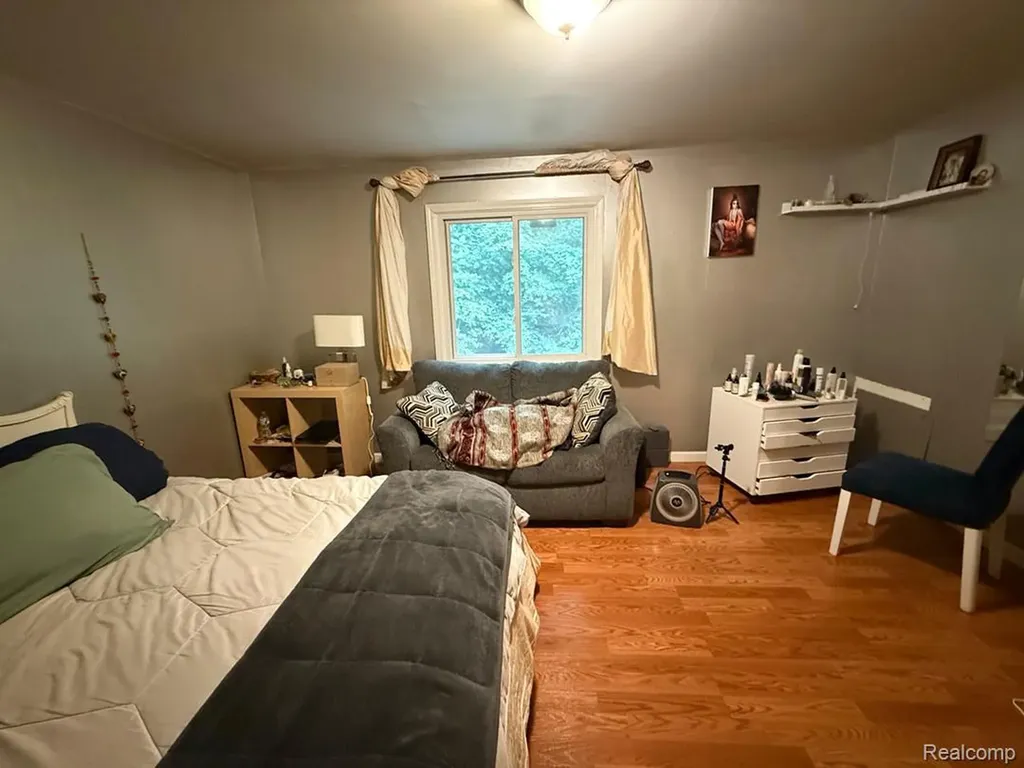 8819 Woodshire Drive White Lake Charter Township MI 48386