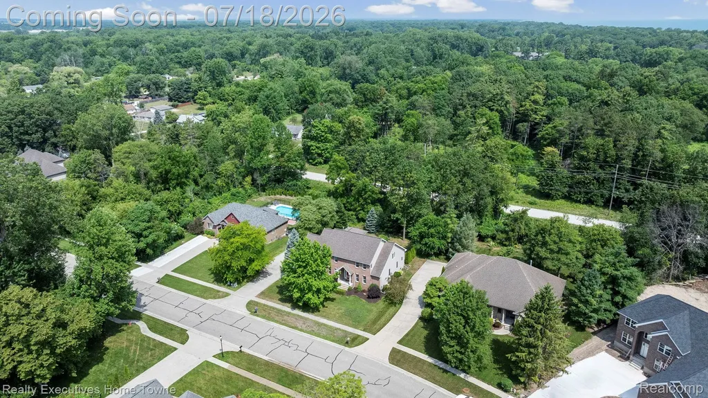 3276 Shorewood Avenue Fort Gratiot Charter Township MI 48059