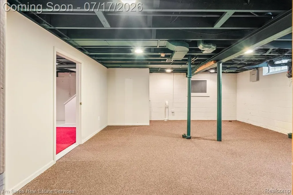 1023 Buckingham Road Grosse Pointe Park City MI 48230