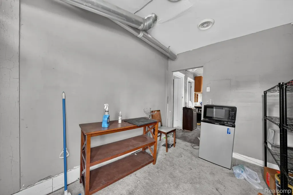 504 Trowbridge Street Detroit City MI 48202