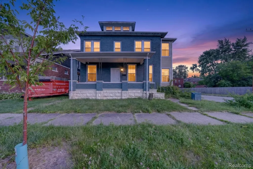 504 Trowbridge Street Detroit City MI 48202