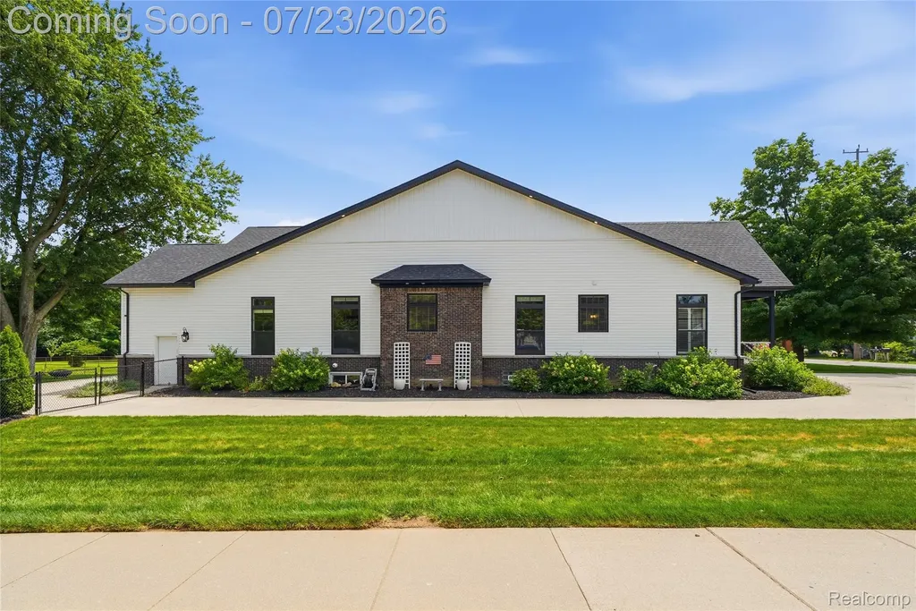 6393 Denton Road Van Buren Charter Township MI 48111