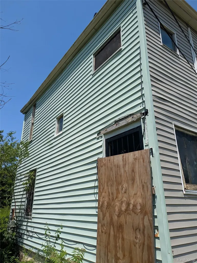 5547 Joseph Campau Street Detroit City MI 48211