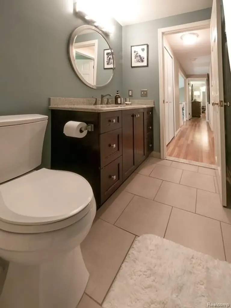 4923 Dusk Drive Shelby Charter Township MI 48316