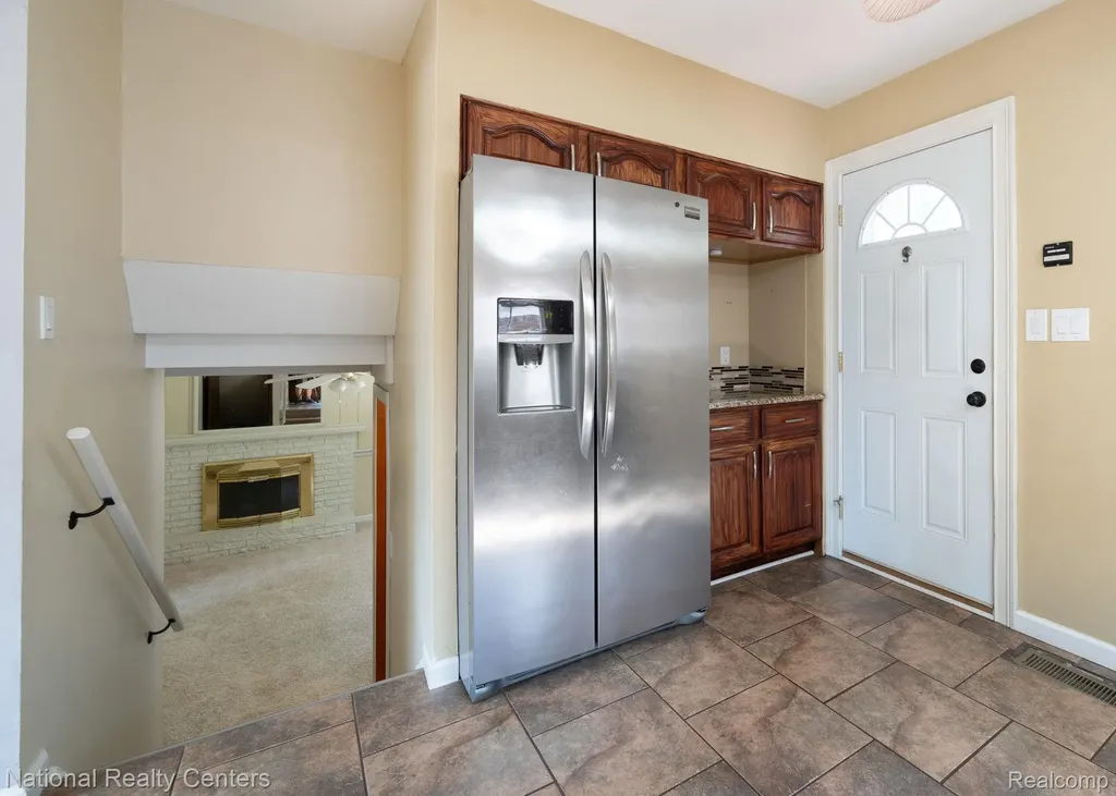 8308 Orhan Street Canton Charter Township MI 48187