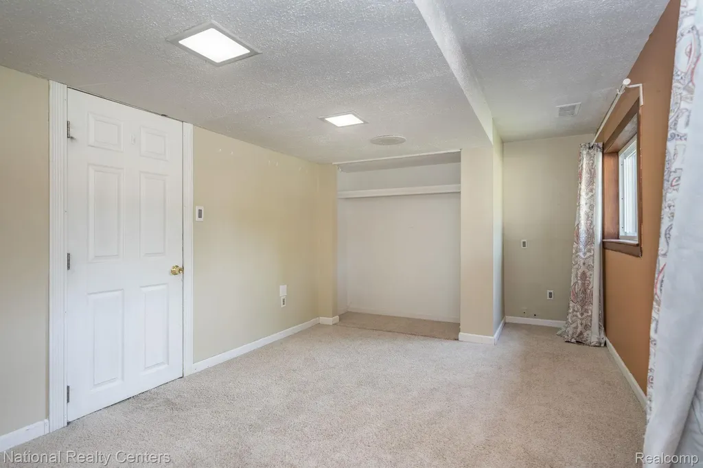 8308 Orhan Street Canton Charter Township MI 48187