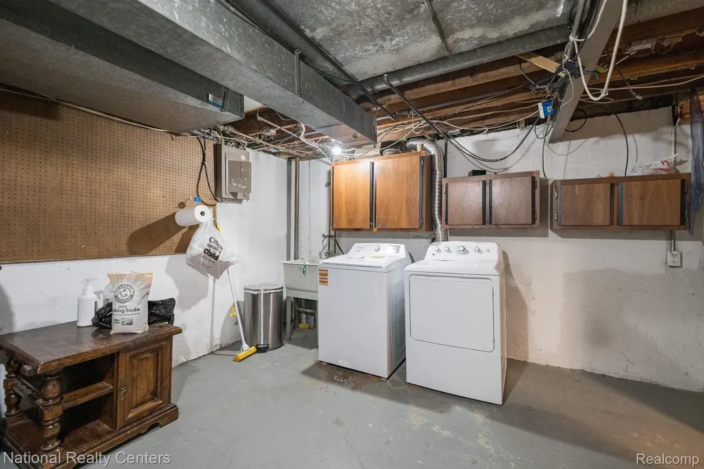 8308 Orhan Street Canton Charter Township MI 48187