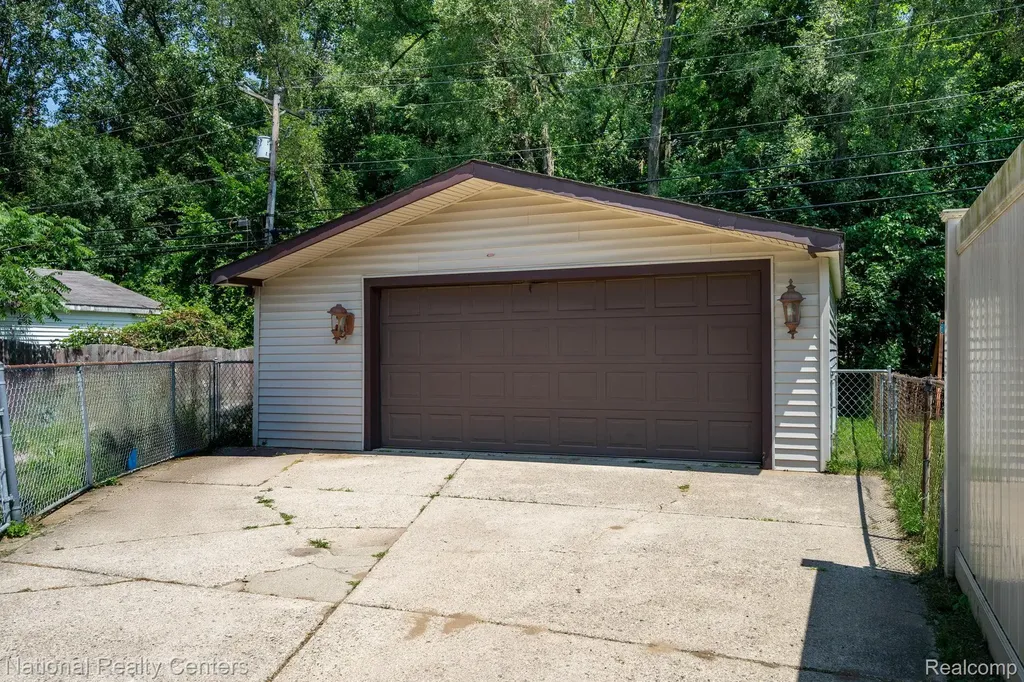 8308 Orhan Street Canton Charter Township MI 48187