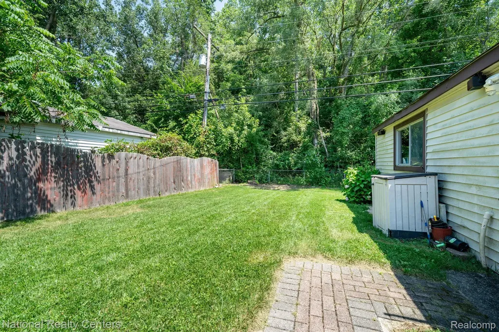 8308 Orhan Street Canton Charter Township MI 48187