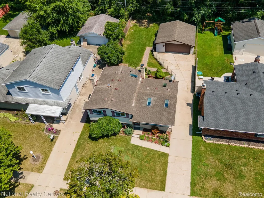 8308 Orhan Street Canton Charter Township MI 48187