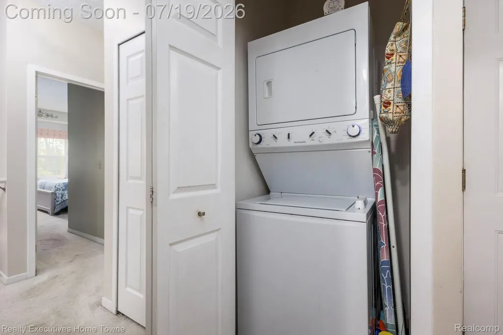 41993 Arrowhead Drive Novi City MI 48377