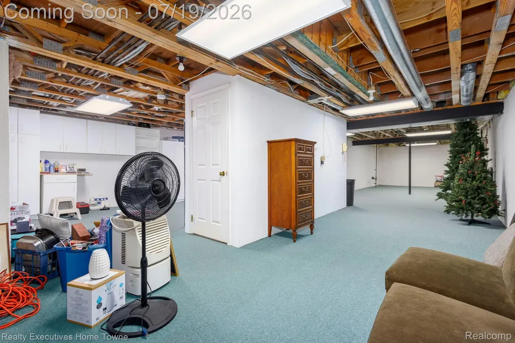 41993 Arrowhead Drive Novi City MI 48377
