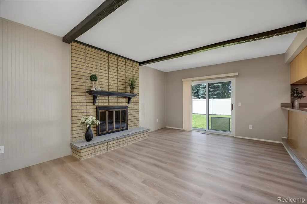 39711 Wales Street Canton Charter Township MI 48188