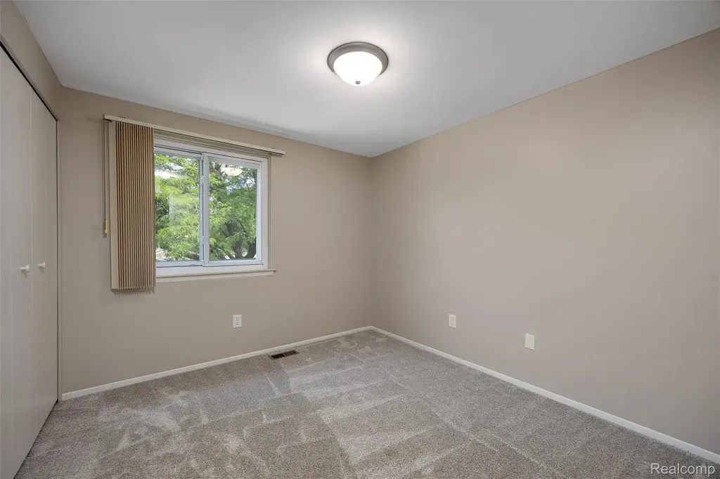 39711 Wales Street Canton Charter Township MI 48188