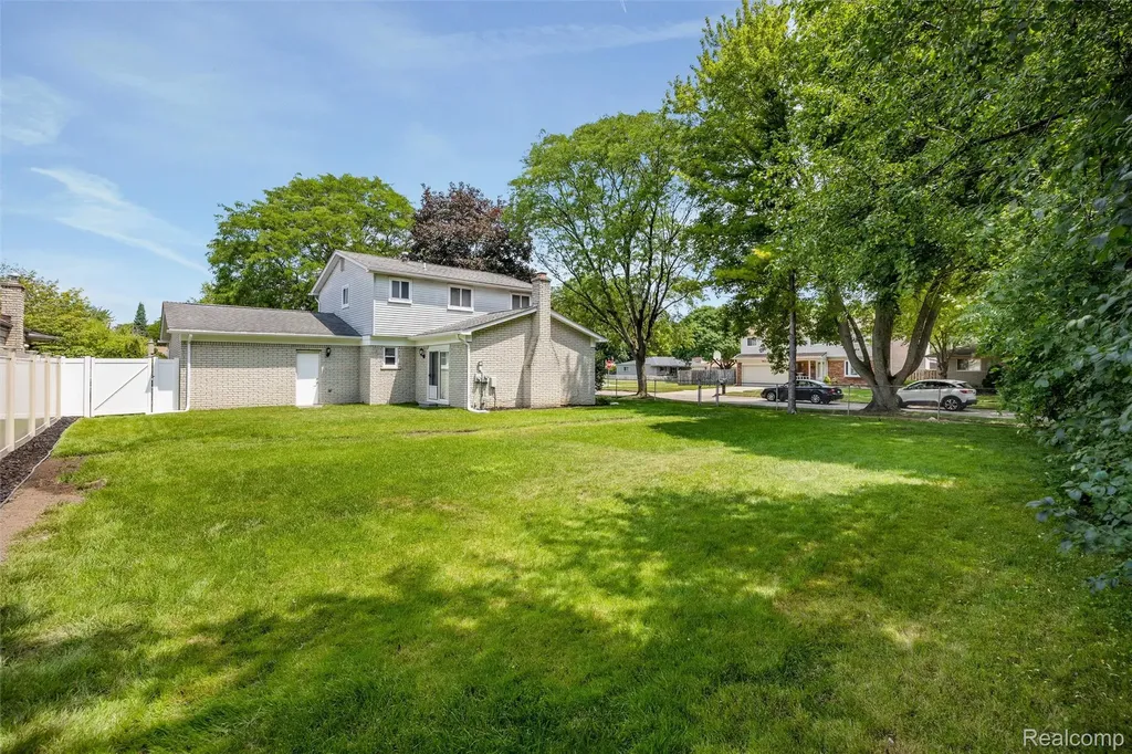 39711 Wales Street Canton Charter Township MI 48188