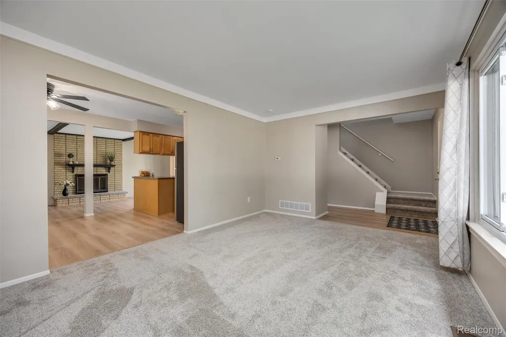 39711 Wales Street Canton Charter Township MI 48188