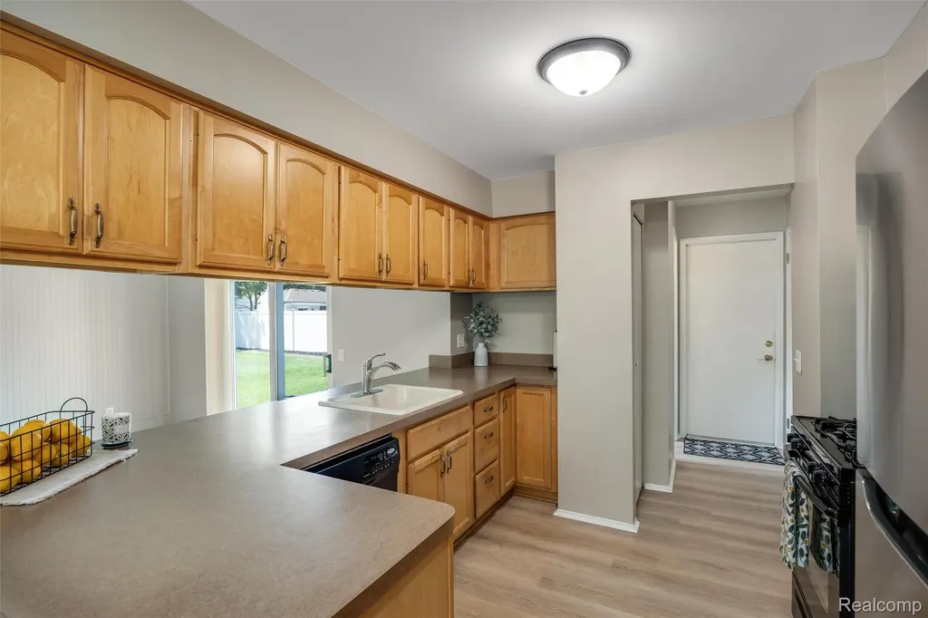 39711 Wales Street Canton Charter Township MI 48188