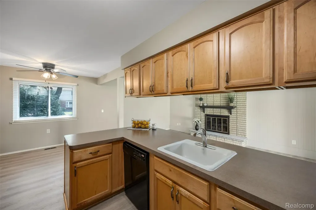 39711 Wales Street Canton Charter Township MI 48188