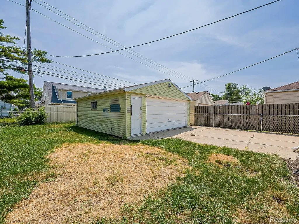 3855 18th Street Wyandotte City MI 48192