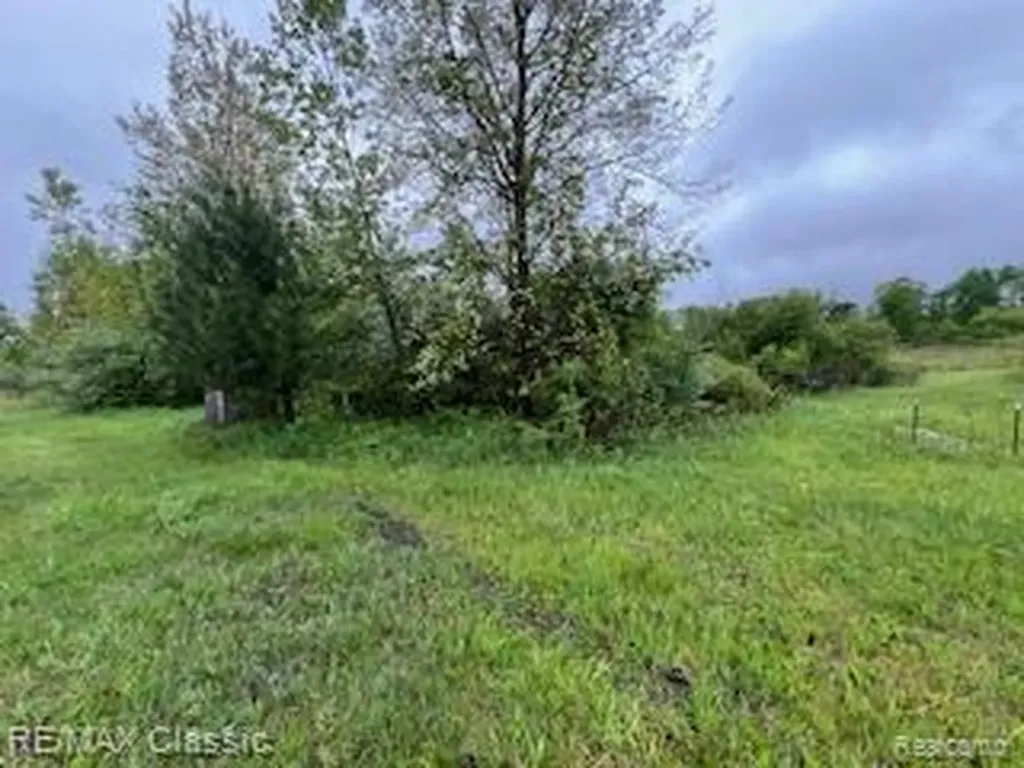22575 12 Mile Road Pennfield Charter Township MI 49014