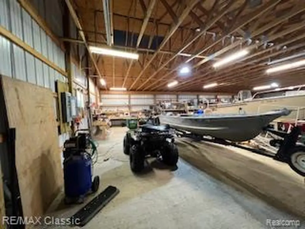 22575 12 Mile Road Pennfield Charter Township MI 49014