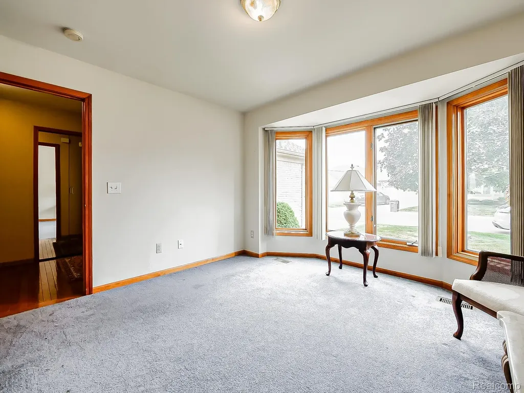 43461 Pointe Drive Clinton Charter Township MI 48038