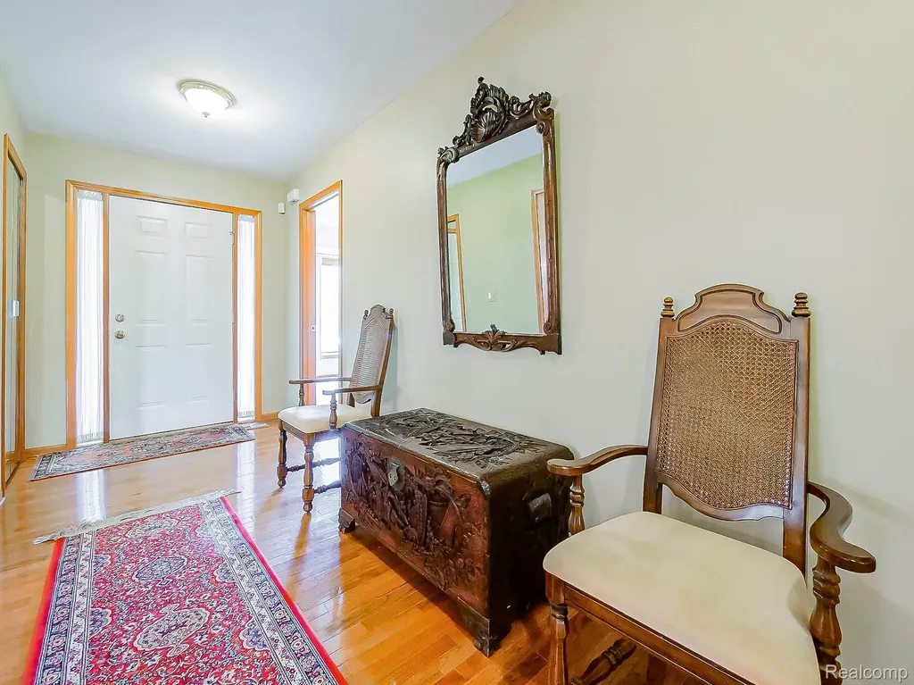 43461 Pointe Drive Clinton Charter Township MI 48038