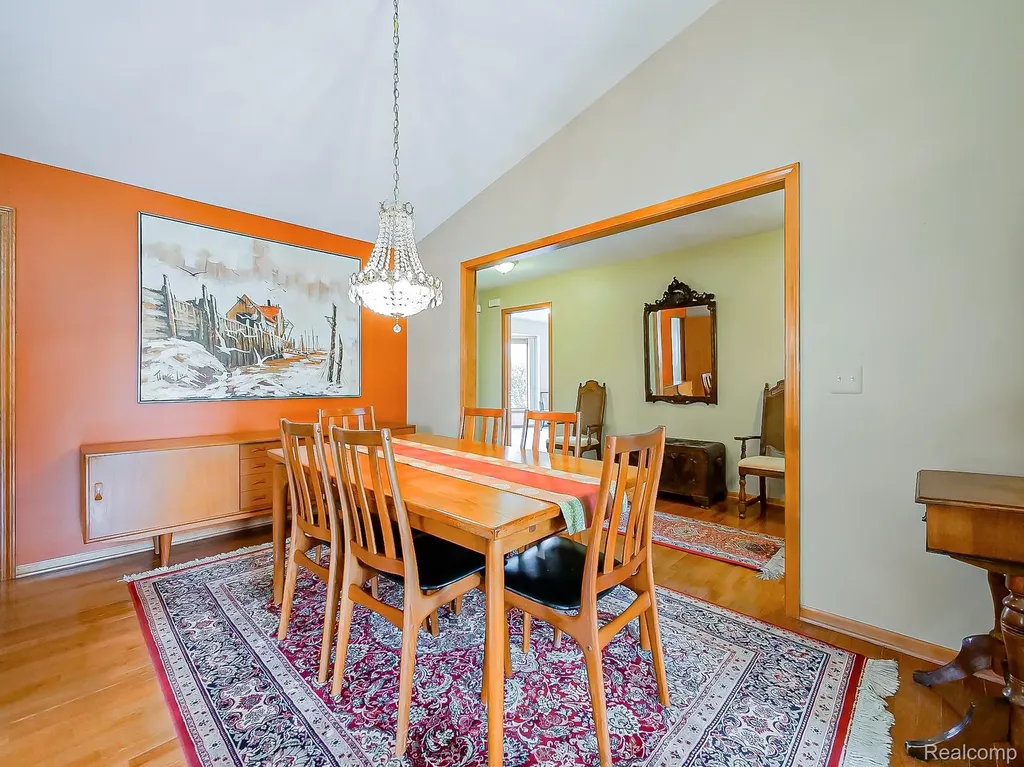 43461 Pointe Drive Clinton Charter Township MI 48038