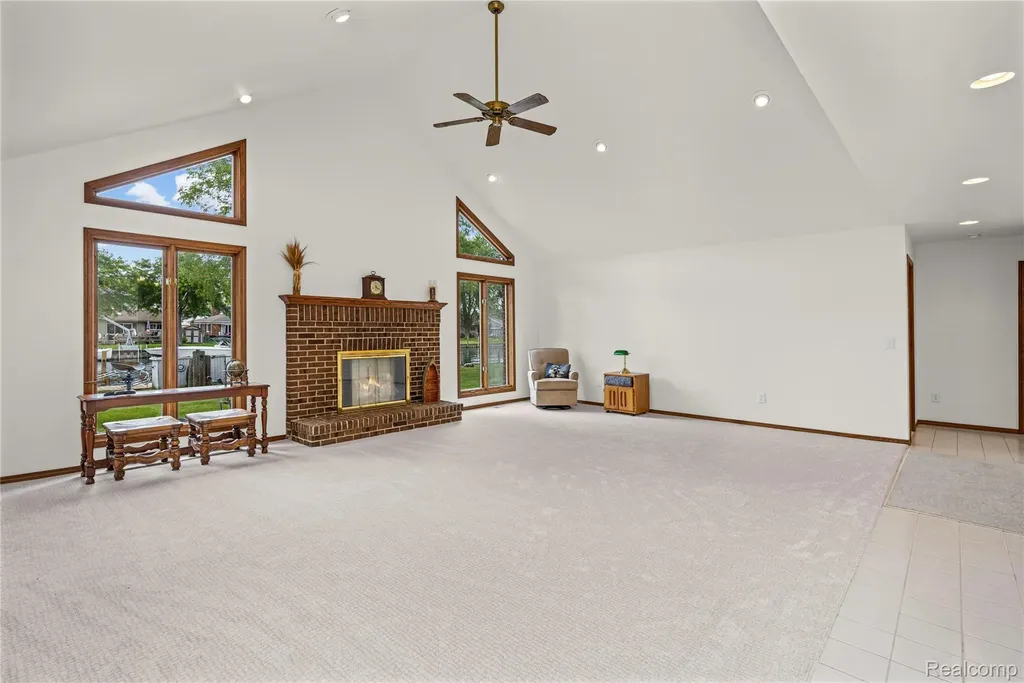 7236 Bluebill Street Algonac City MI 48001