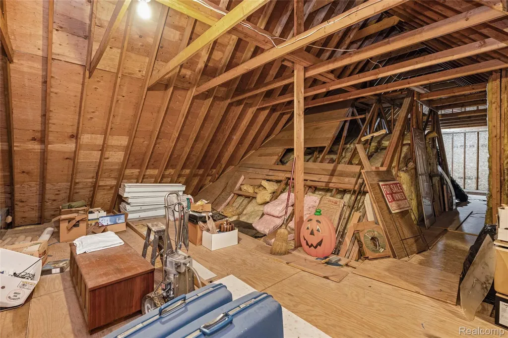 7236 Bluebill Street Algonac City MI 48001