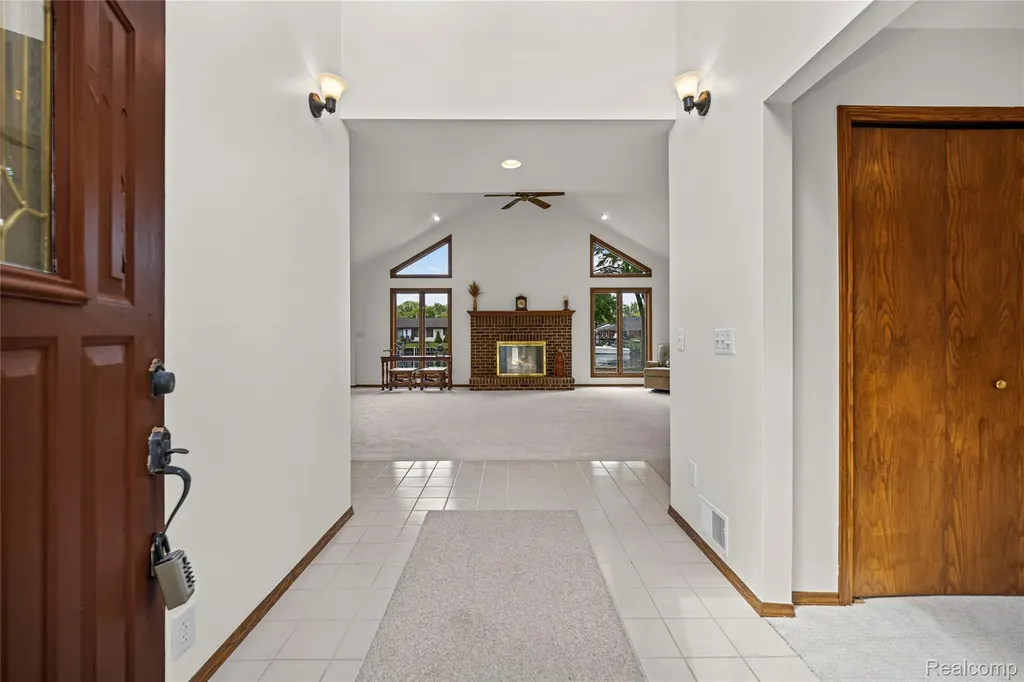 7236 Bluebill Street Algonac City MI 48001