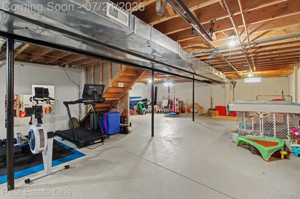 2110 Claiborne Court Genoa Township MI 48114
