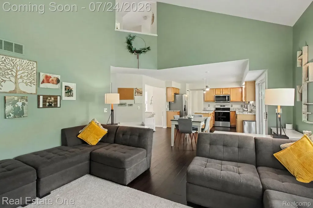 2110 Claiborne Court Genoa Township MI 48114