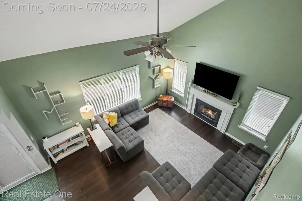 2110 Claiborne Court Genoa Township MI 48114