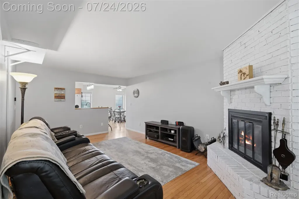 27031 Arsenal Road Flat Rock City MI 48134