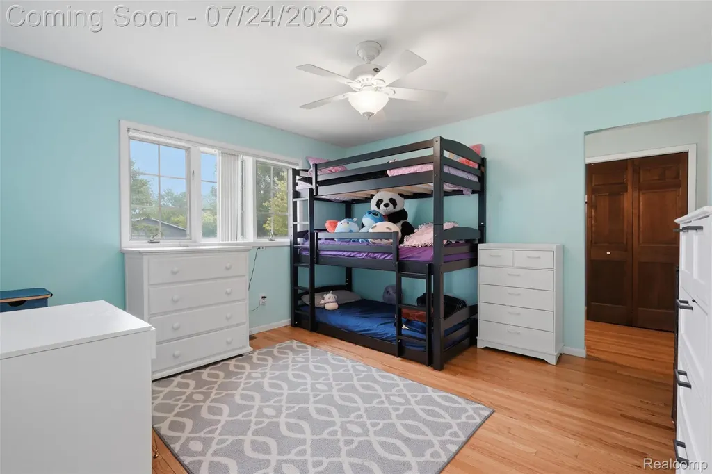 27031 Arsenal Road Flat Rock City MI 48134