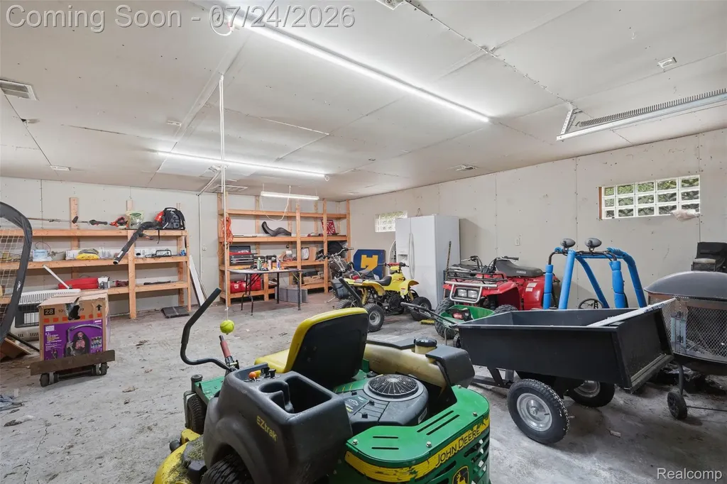 27031 Arsenal Road Flat Rock City MI 48134