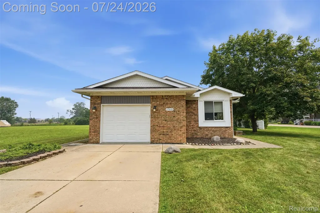 27031 Arsenal Road Flat Rock City MI 48134