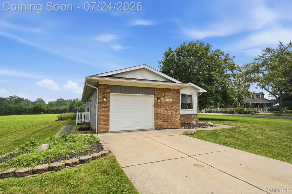27031 Arsenal Road Flat Rock City MI 48134