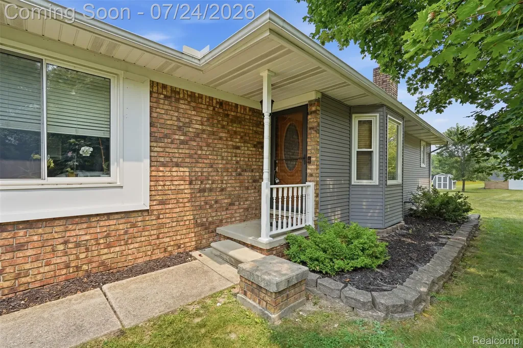 27031 Arsenal Road Flat Rock City MI 48134
