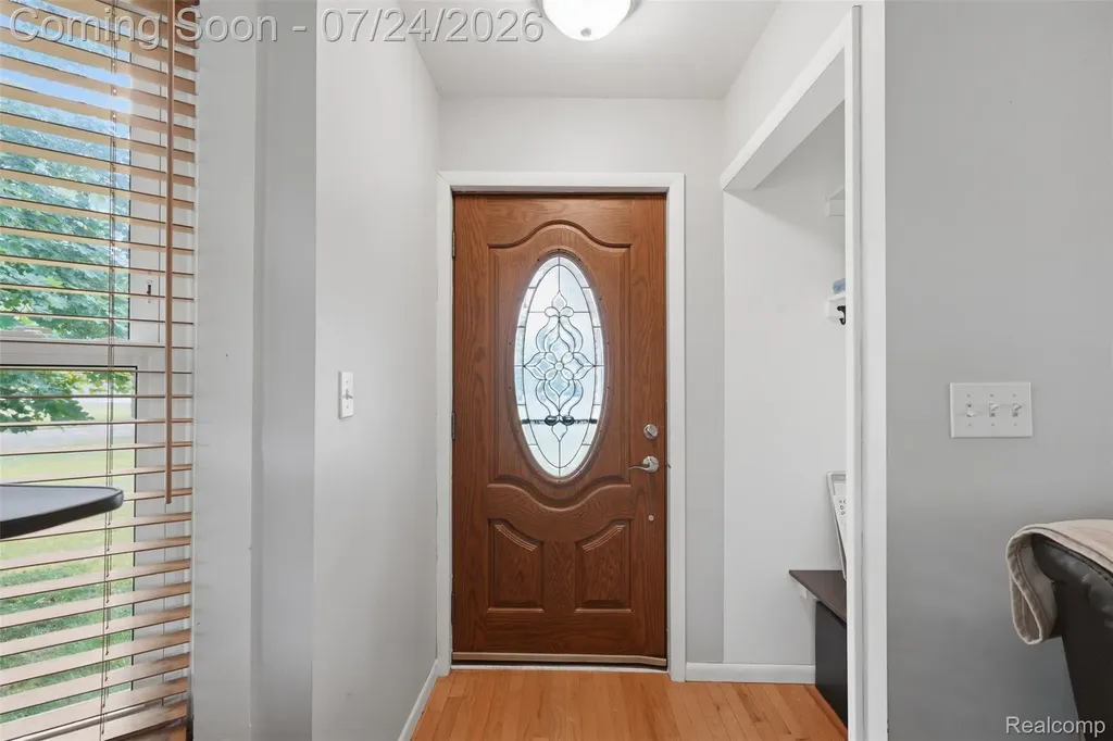 27031 Arsenal Road Flat Rock City MI 48134
