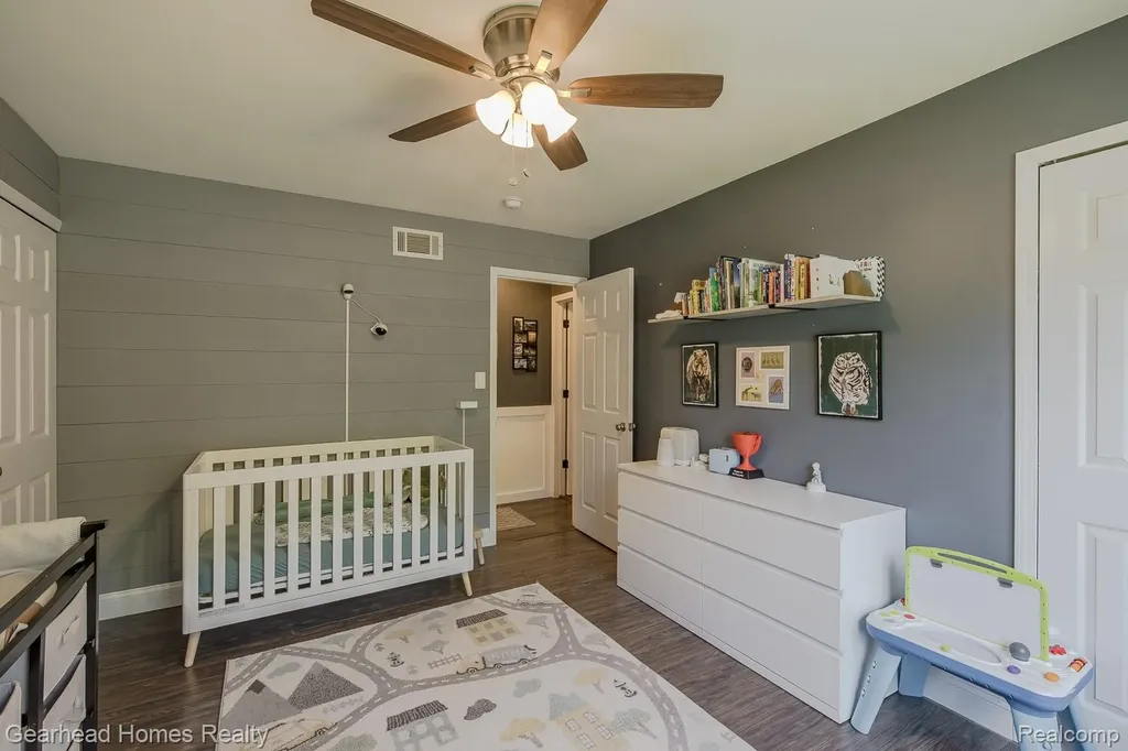 4710 Desert Bridge Court Highland Charter Township MI 48356