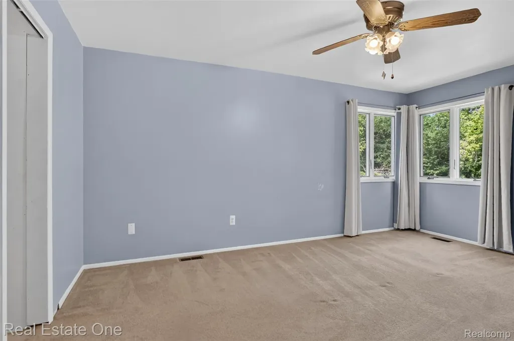 7990 Tower Road Salem Township MI 48178