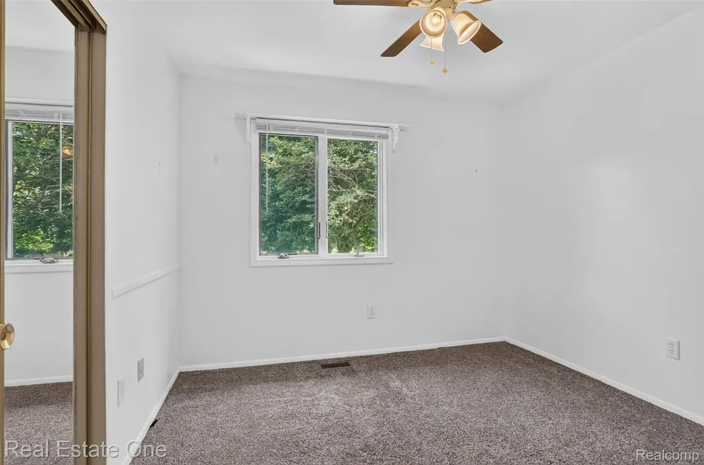 7990 Tower Road Salem Township MI 48178