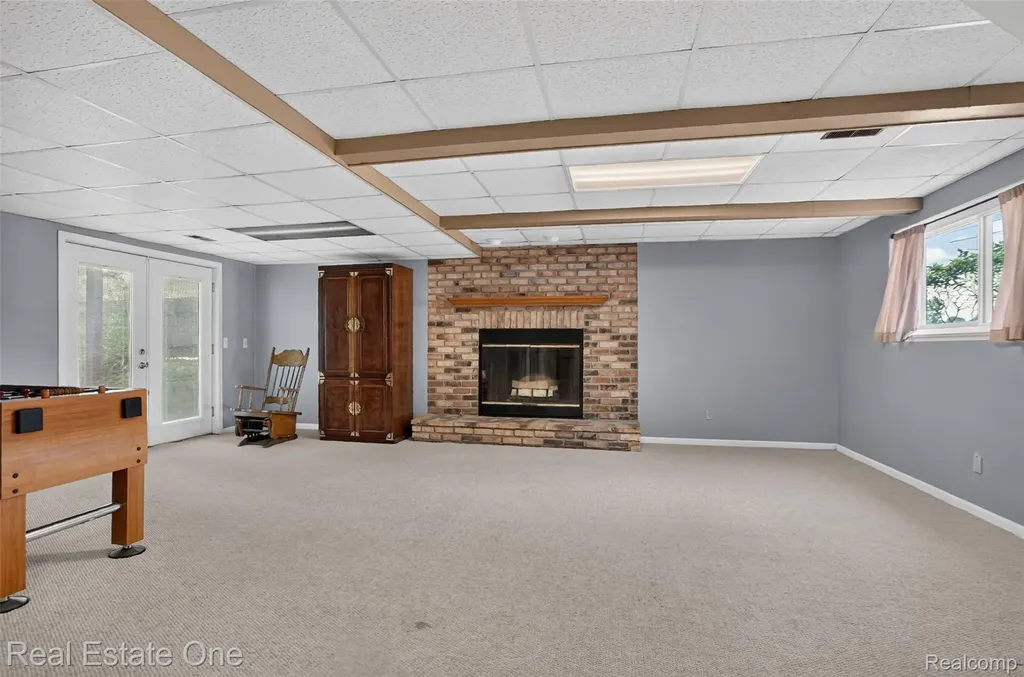 7990 Tower Road Salem Township MI 48178