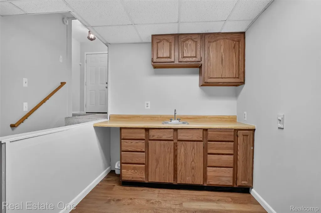 7990 Tower Road Salem Township MI 48178