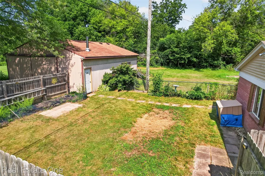 7990 Tower Road Salem Township MI 48178