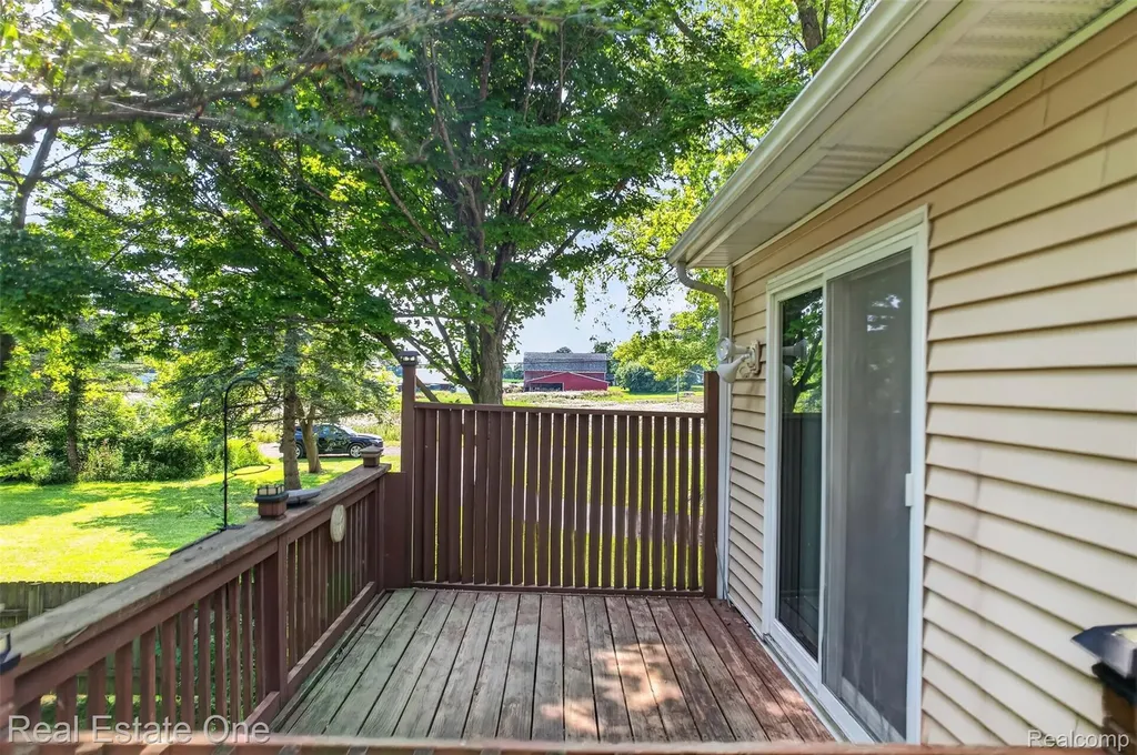 7990 Tower Road Salem Township MI 48178