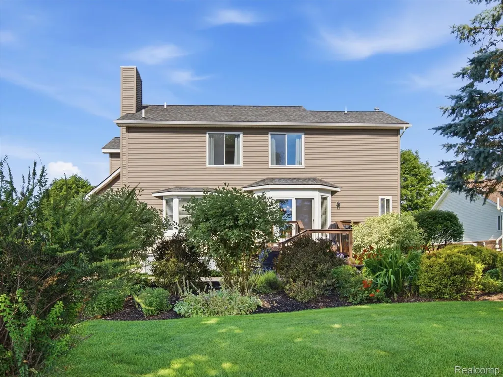 313 Moonlite Court Brandon Charter Township MI 48348